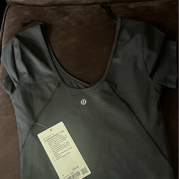Lululemon Align Tee size 6 - Picture 3 of 6